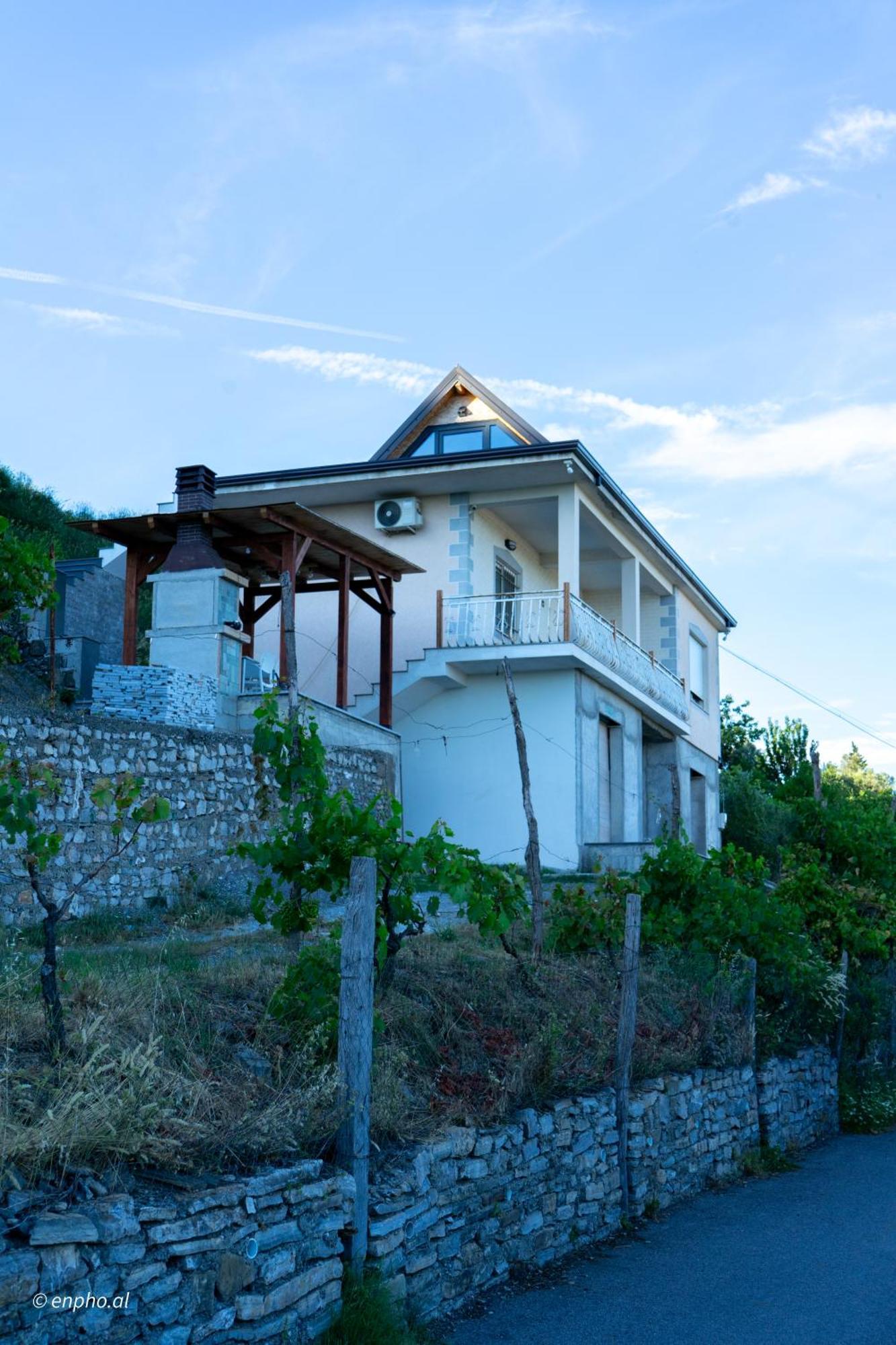 Sunhill Villa Шкодер Экстерьер фото